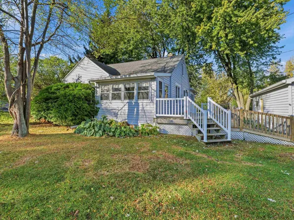 3555 County Road A, Oshkosh, WI 54901