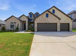 709 Anne Rd, Van Alstyne, TX 75495