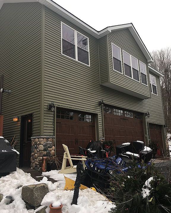 2nd image of 52 Braley Hill Rd