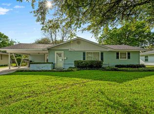 444 Arlington Dr, Lake Charles, LA 70605