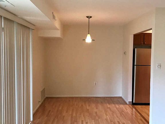 4th image of 6133 Leesburg Pike APT 103