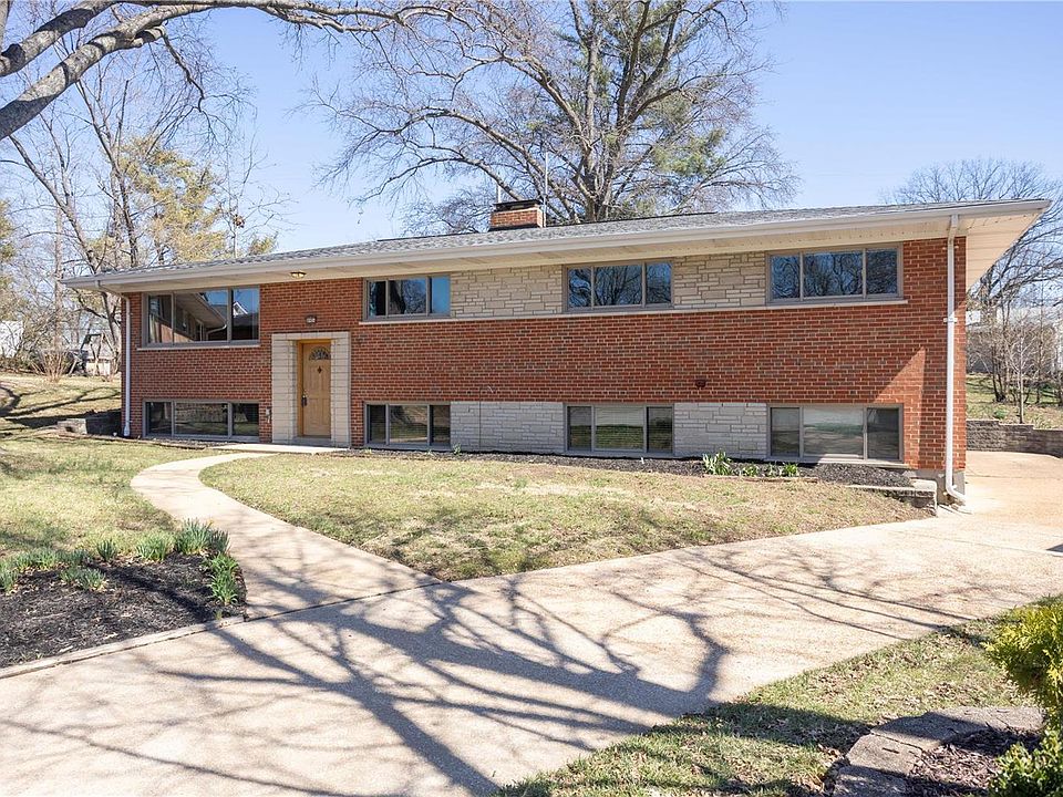 1st image of 8904 Larchwood Ct