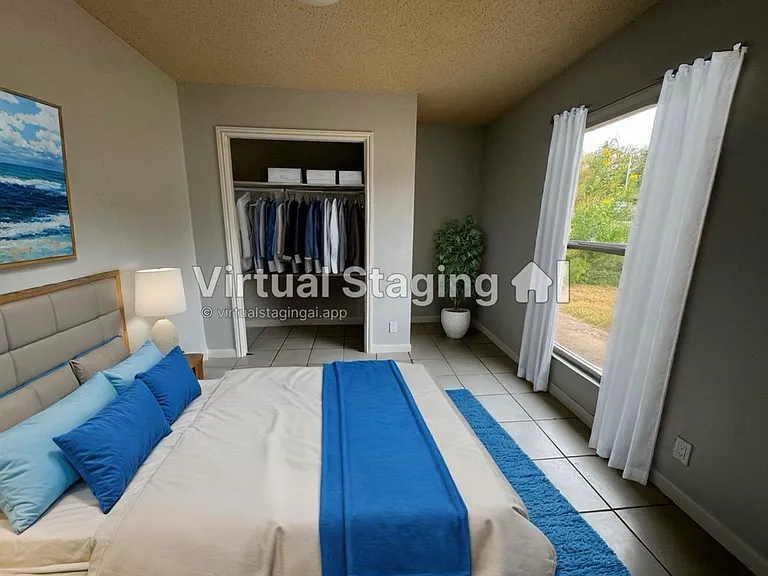 2001 Margalene Way #B — Photo 9