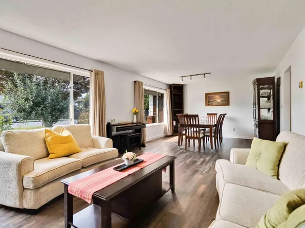 9220 Coote St, Chilliwack, BC V2P 6B5