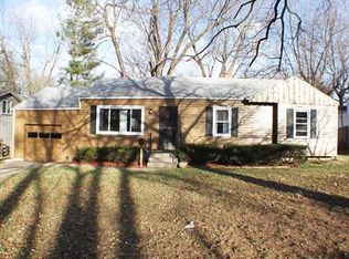 5325 Willow Ave, Raytown, MO 64133