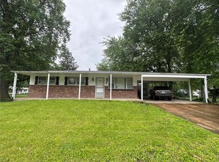 650 Mullanphy Rd, Florissant, MO 63031