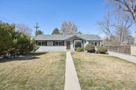 S Hudson Way-001.jpg