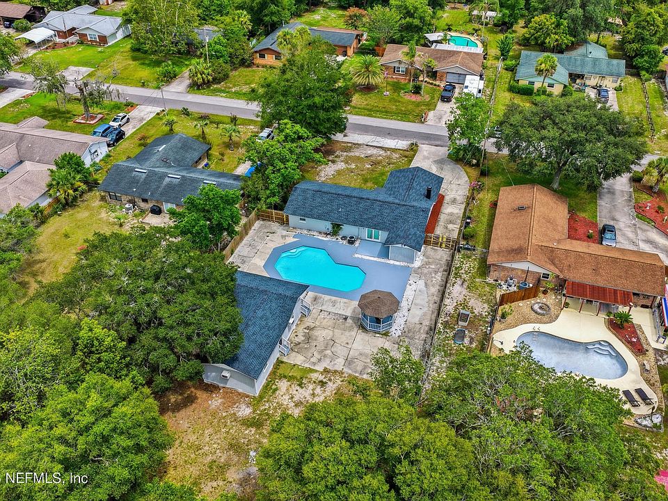 1st image of 3662 MATEO Place