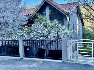 6936 Bristol Dr, Berkeley, CA 94705