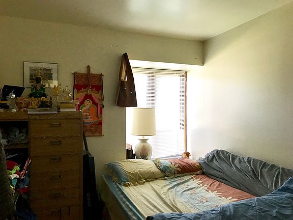 5th image of 1092 Leawood Dr