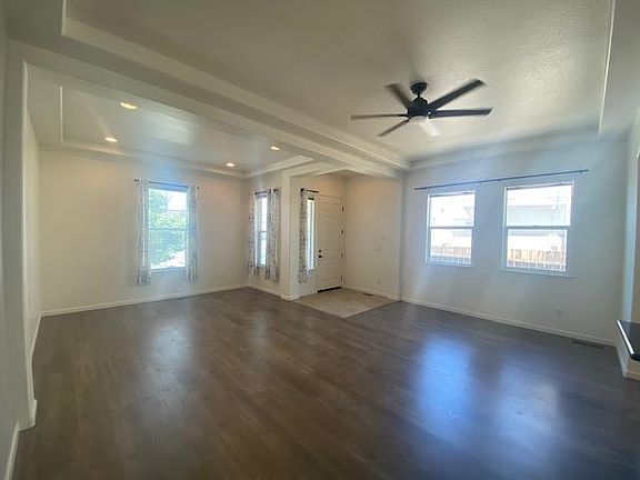 4th image of 7426 Minkler Ct