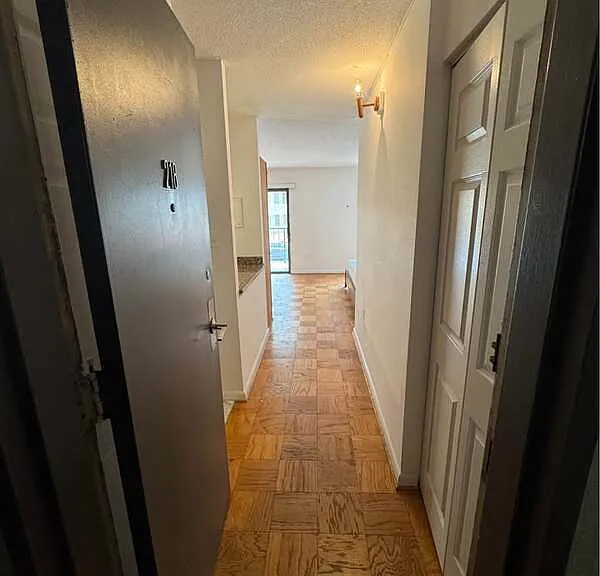 1718 P St NW #218 — Photo 11