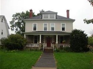 54 Montgomery Ave, Holyoke, MA 01040