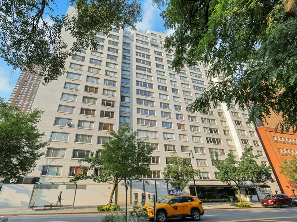 401 East 86th Street image 38 of 39