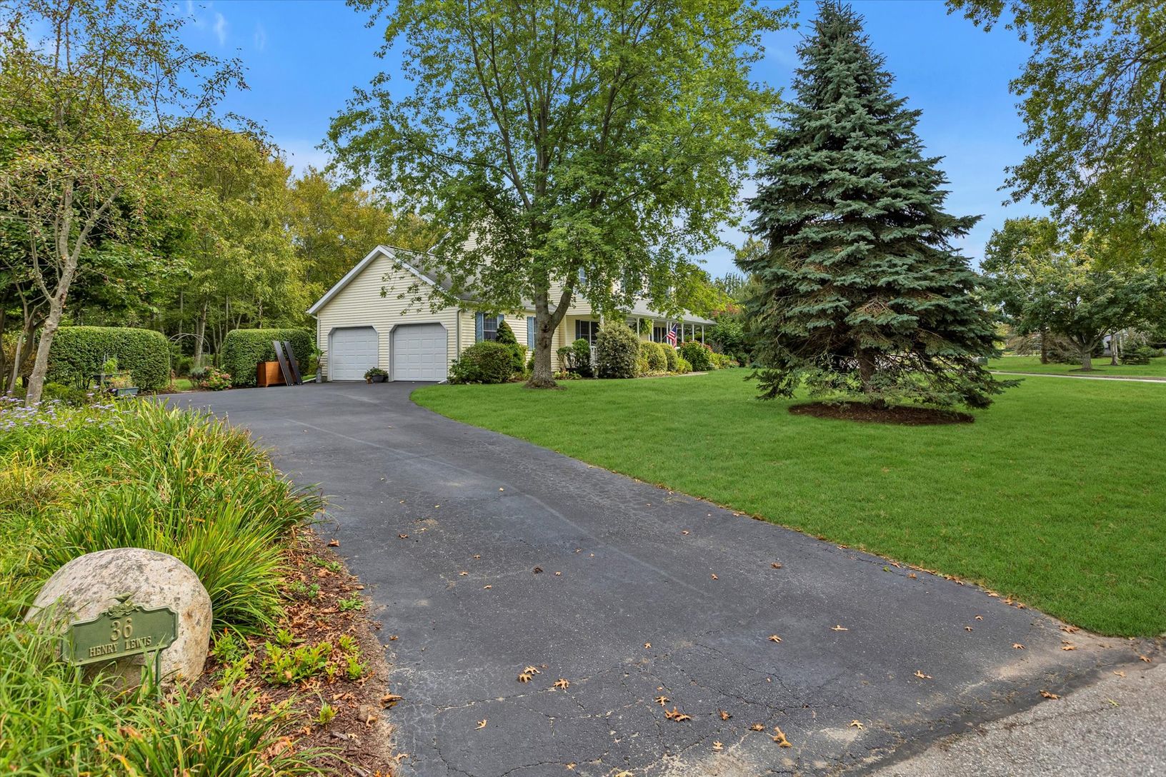 Driveway with Room for Multiple Vehicles