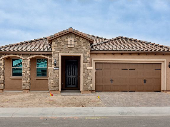 Hideaway Single-Story Exterior Home
