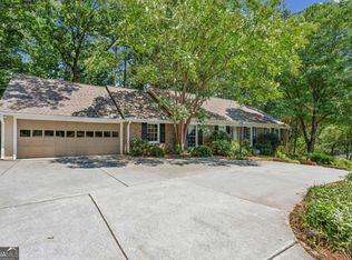 5575 Whitner Dr, Sandy Springs, GA 30327