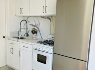 2540 7th St #4, Santa Monica, CA 90405