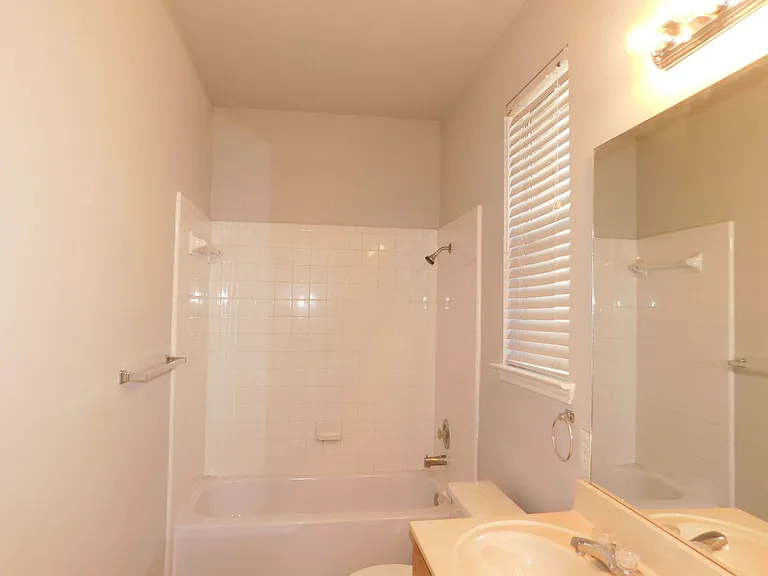 9231 Foxgrove Way — Photo 23