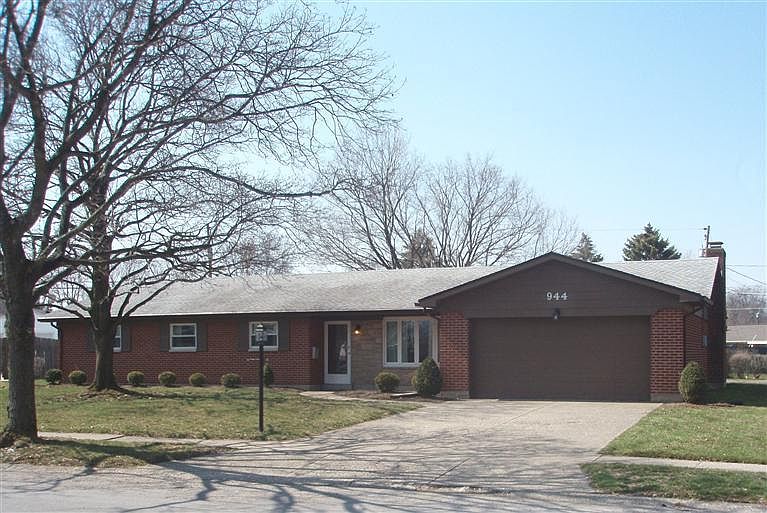 1st image of 944 Sharewood Ct