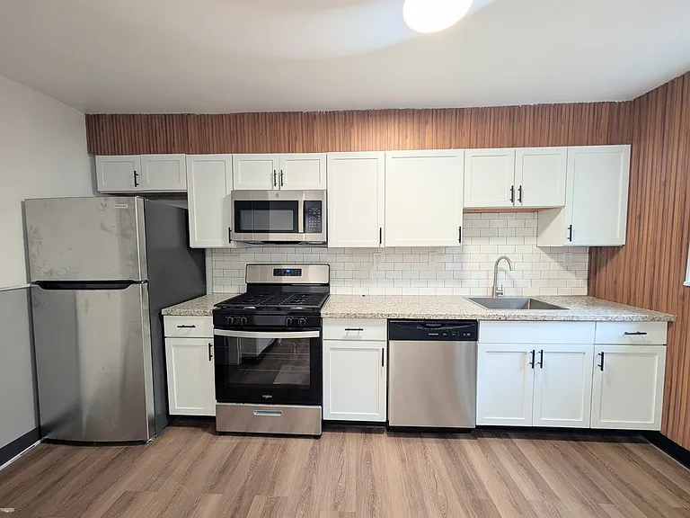 147 Schenley Manor Dr — Photo 5