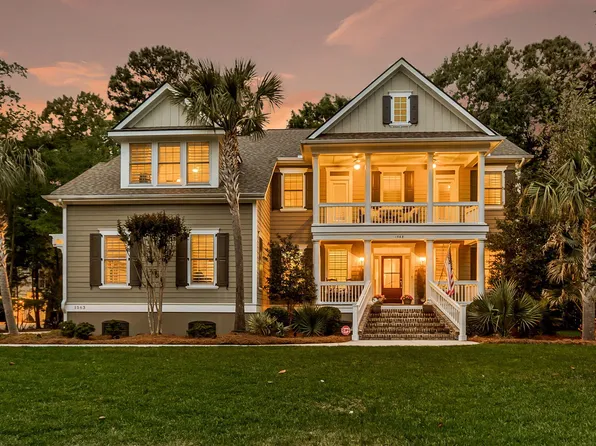 1563 Capel St, Mount Pleasant, SC 29466