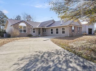 245 Country Hills Dr, Branson, MO 65616
