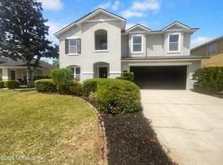 1497 Dunns Lake Dr E, Jacksonville, FL 32218