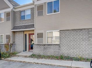 336 Amoth Ct APT D, Madison, WI 53704
