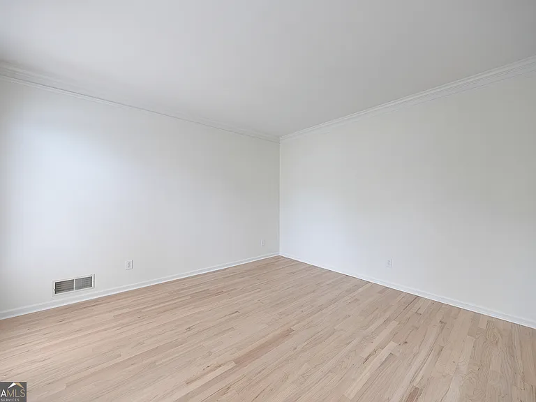 5795 Dovnick Dr — Photo 8