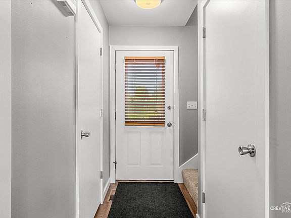 3rd image of 411 Elm St Unit A