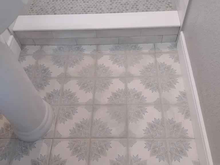 720 NE 17th Ct — Photo 25