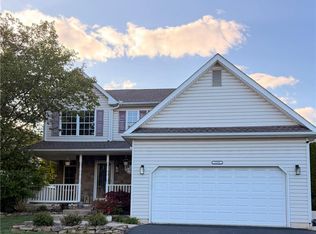 5598 N Coplay Rd, Whitehall, PA 18052