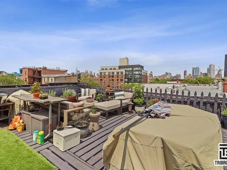 395 Smith St #3C — Photo 1
