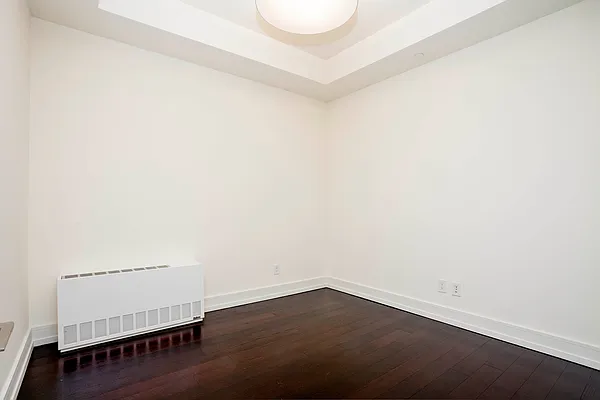 Rented by Mirador Real Estate | media 21