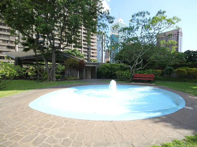1255 Nuuanu Ave #1506 — Photo 8