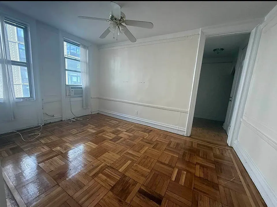 258 W 117th St #41W