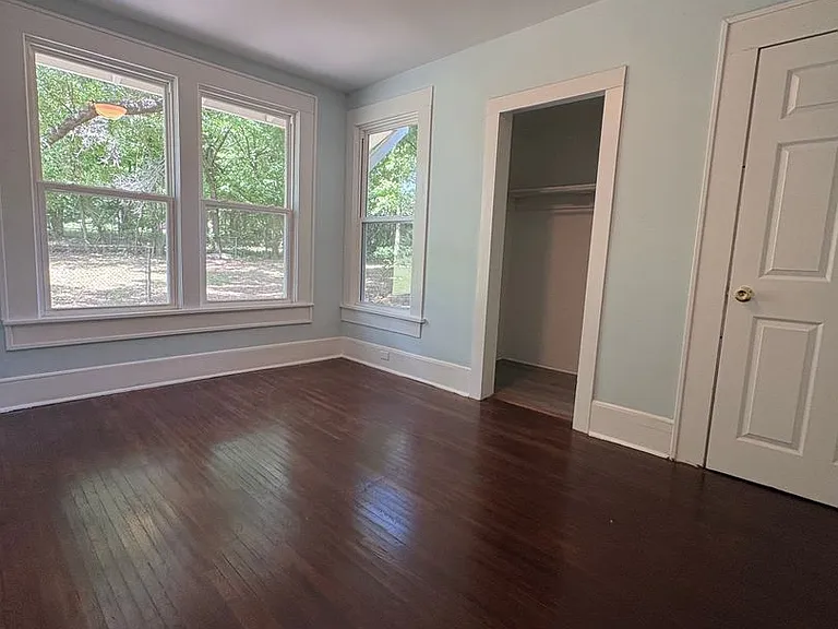 2134 Queens Hwy — Photo 23