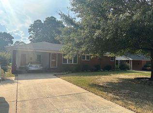 1614 Coker Hampton Dr, Stuttgart, AR 72160