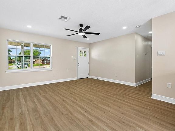2nd image of 1212 Carrollwood Dr