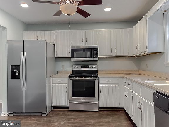 3rd image of 23299 White Elm Ct