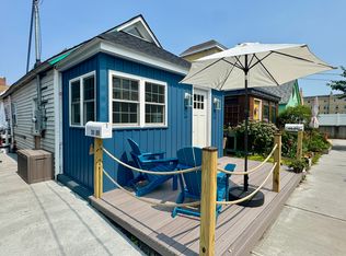 100-09B Rockaway Beach Blvd #2, Rockaway Park, NY 11694