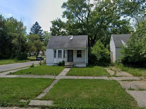 8403 Brace St, Detroit, MI 48228