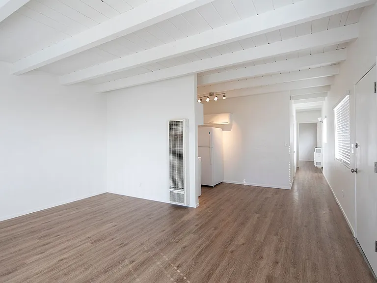 3654 & 3660 Princeton Ave — Photo 2