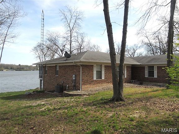 2nd image of 14 Denzel Dr