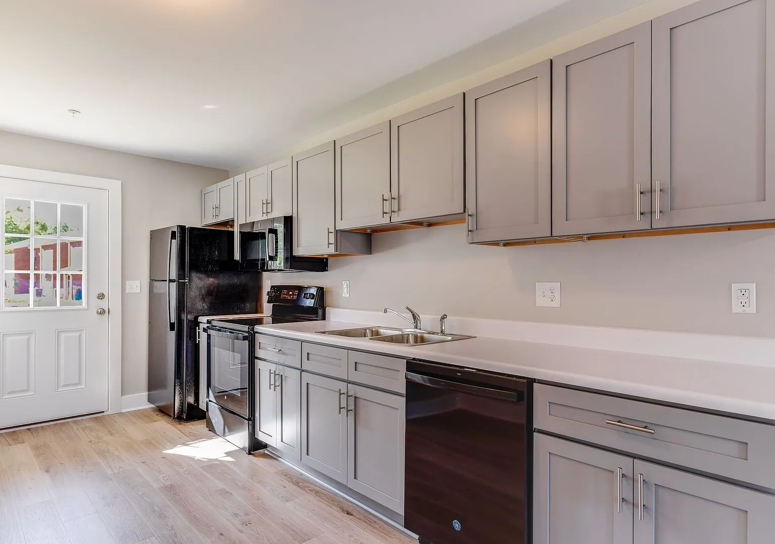 134 Brookside Lane — Photo 4