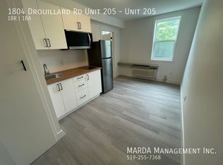 1804 Drouillard Rd #205, Windsor, ON N8W3X5