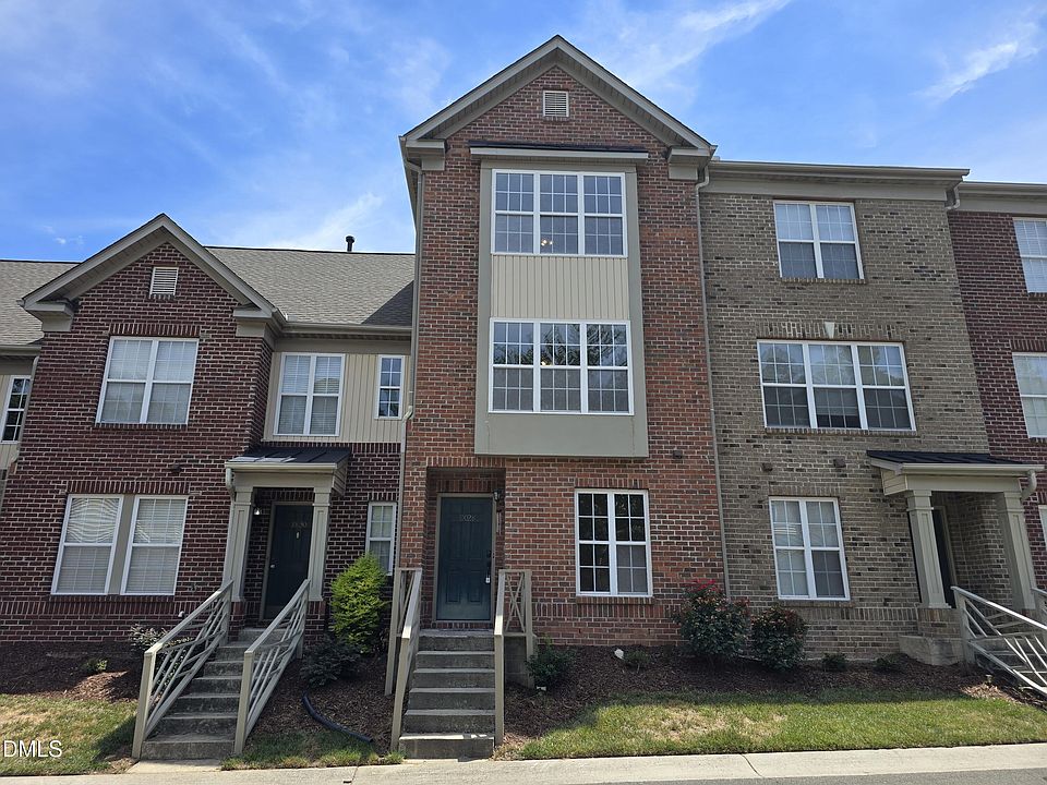 1st image of 10028 Blackwell Dr