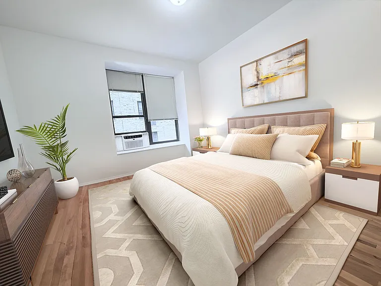 117 W 58th St #5B — Photo 2