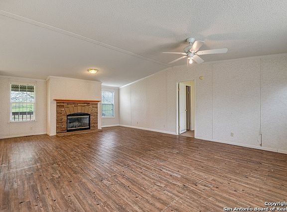 3rd image of 8331 County Road 401